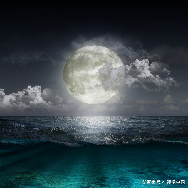 崔橹描写华清池的诗,借月亮写国家命运,表达了诗人内心的沉重